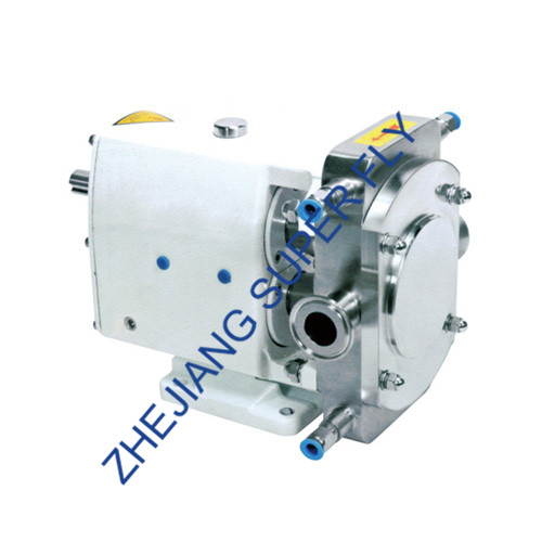 Heat retaining lobe pump